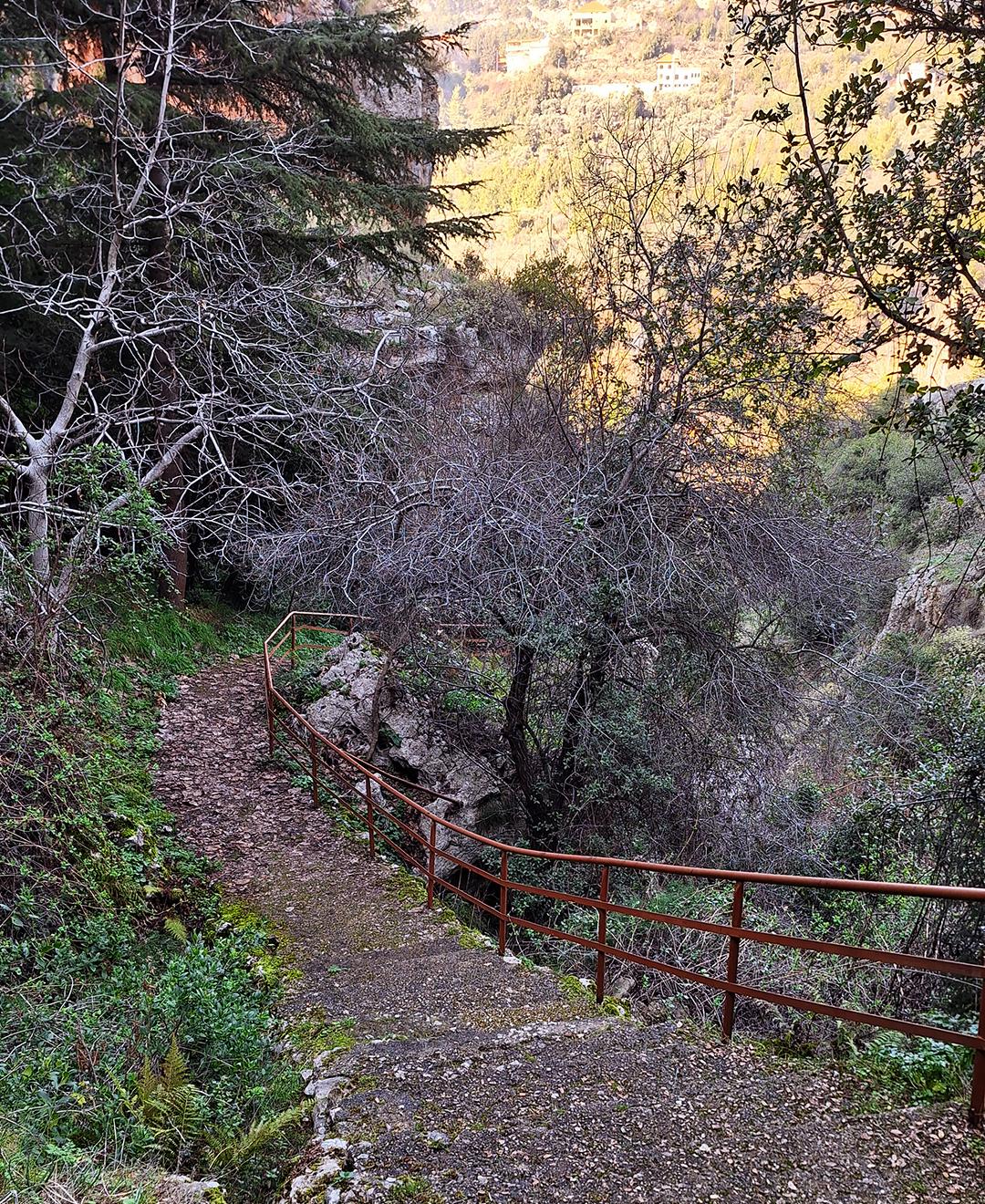 Hadath El Jebbe - Qanat Hiking in Lebanon