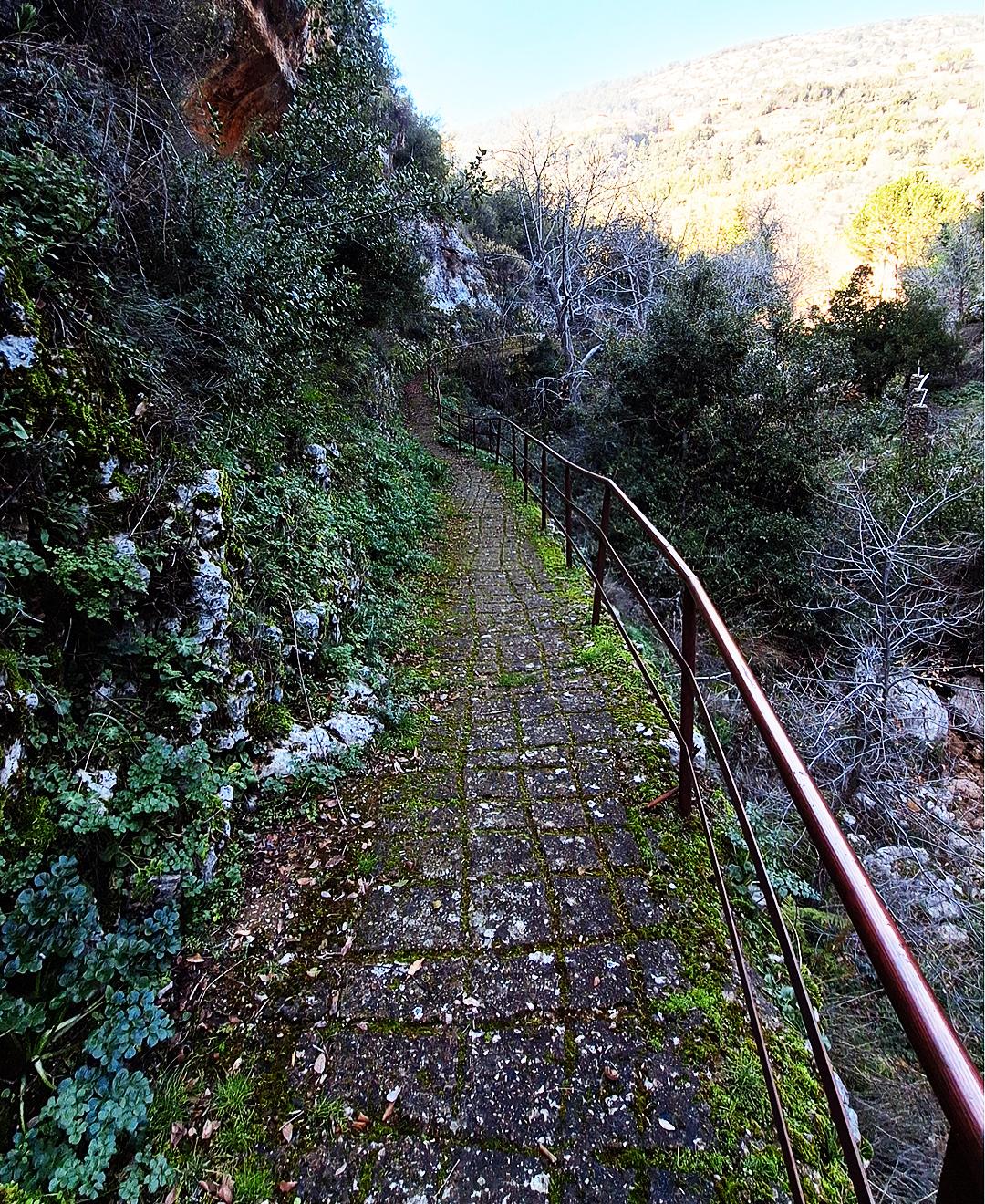 Hadath El Jebbe - Qanat Hiking in Lebanon